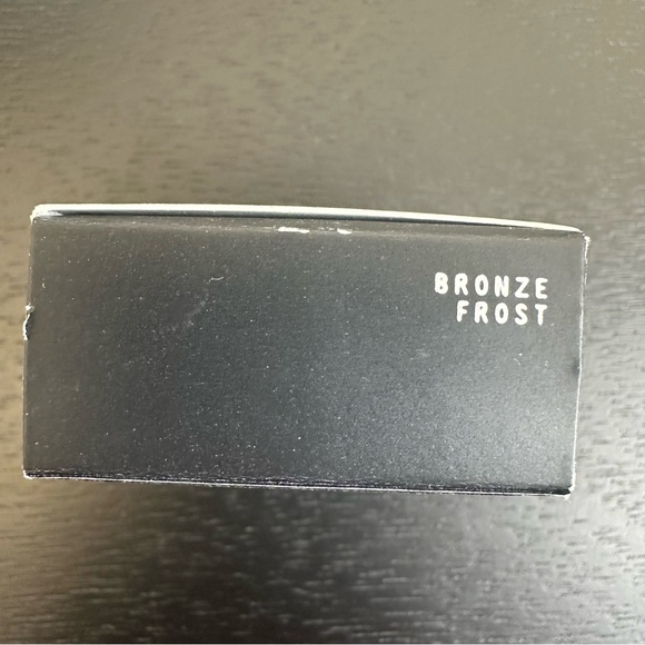 NWOT *RARE* MAC BRONZE Frost Eyeshadow - Picture 2 of 3